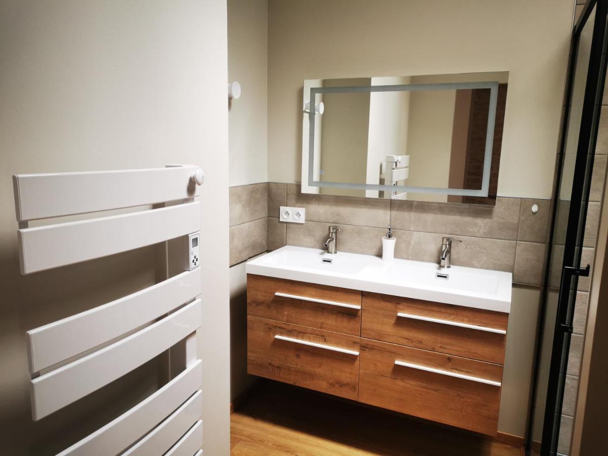 Logement Entier A La Creche Екстер'єр фото